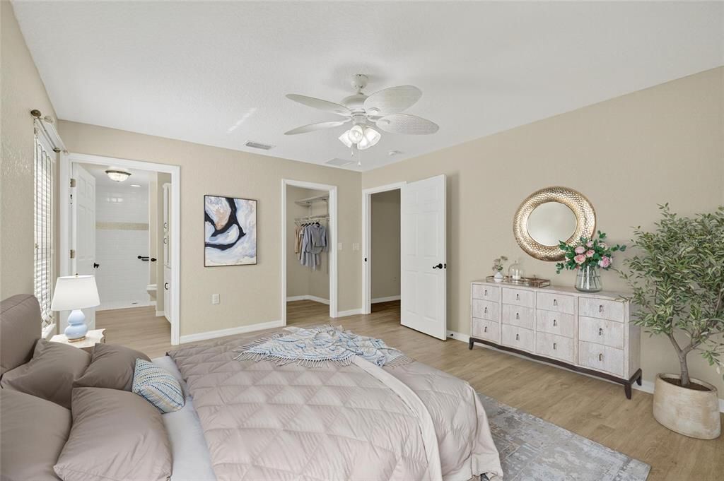 合同活跃: $448,000 (3 贝兹, 2 浴室, 1536 平方英尺)