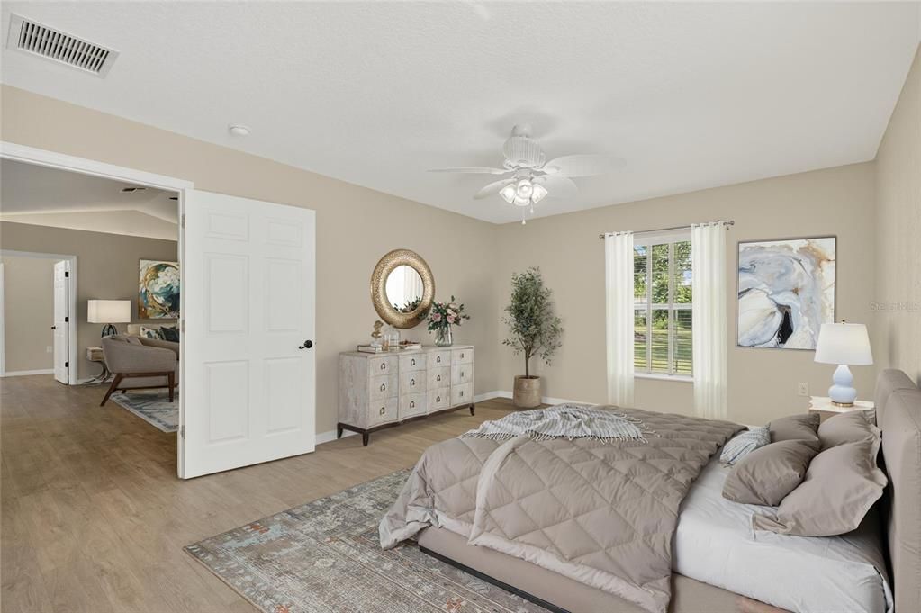 合同活跃: $448,000 (3 贝兹, 2 浴室, 1536 平方英尺)