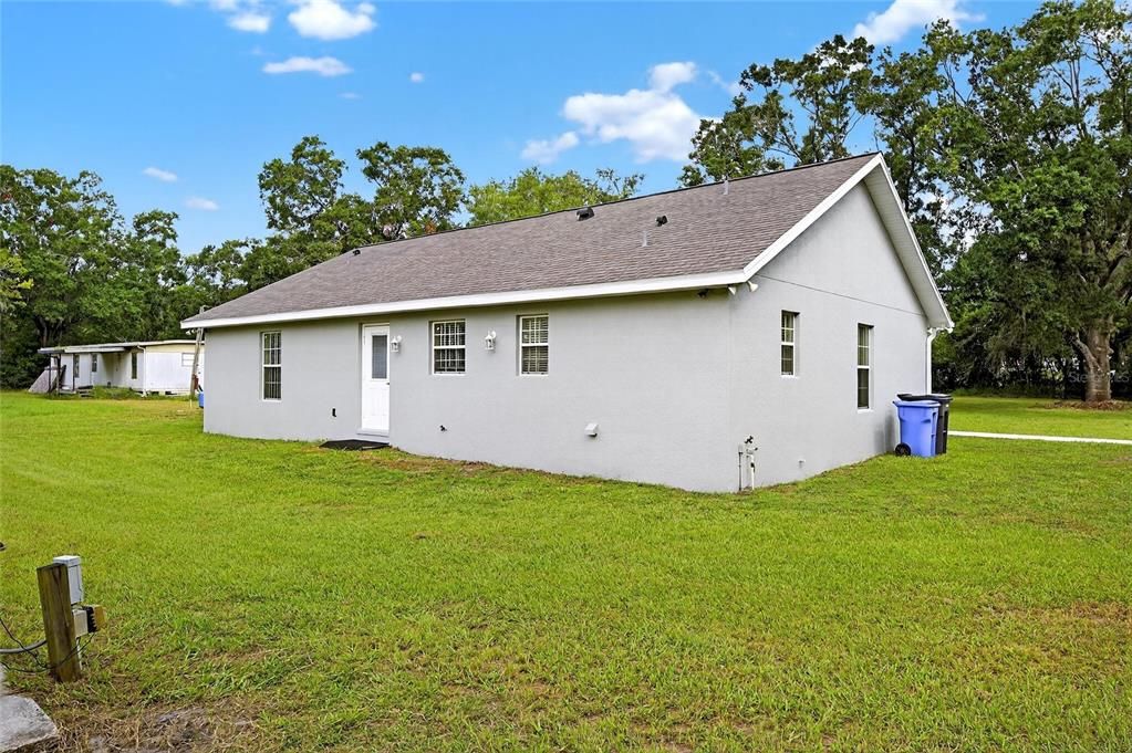 合同活跃: $448,000 (3 贝兹, 2 浴室, 1536 平方英尺)