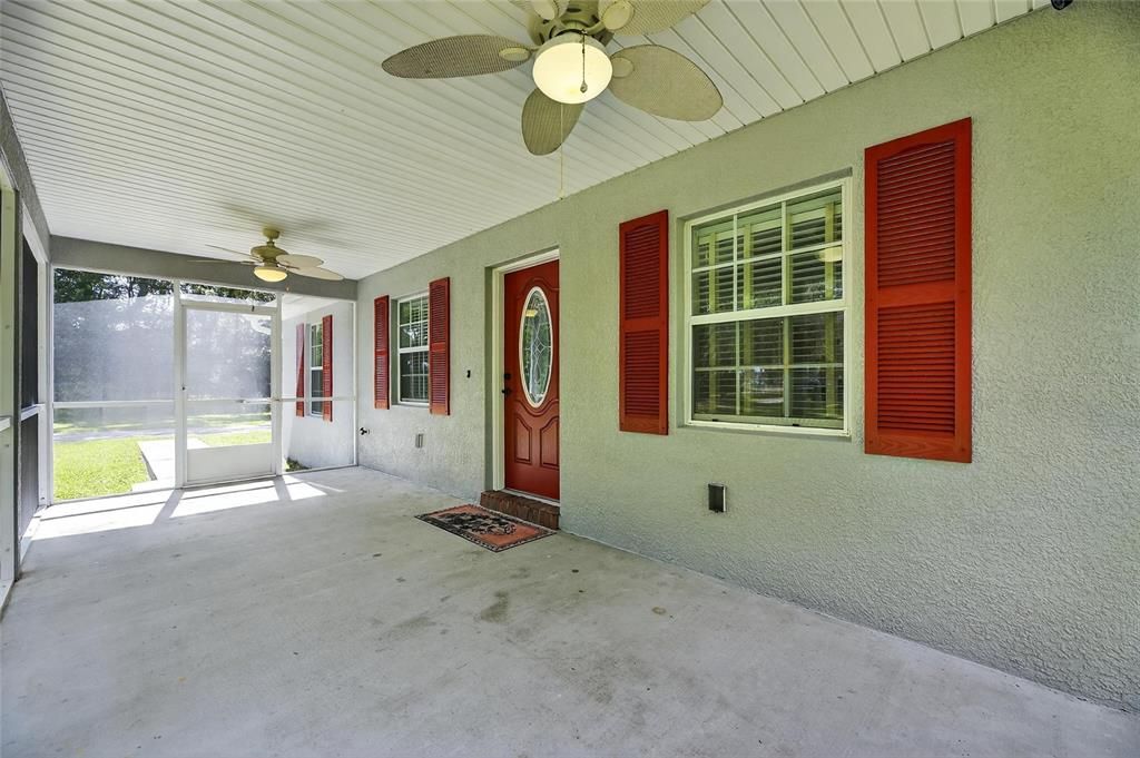 合同活跃: $448,000 (3 贝兹, 2 浴室, 1536 平方英尺)