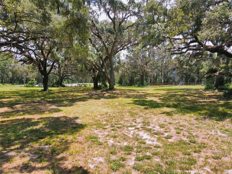 For Sale: $1,200,000 (20.00 acres)