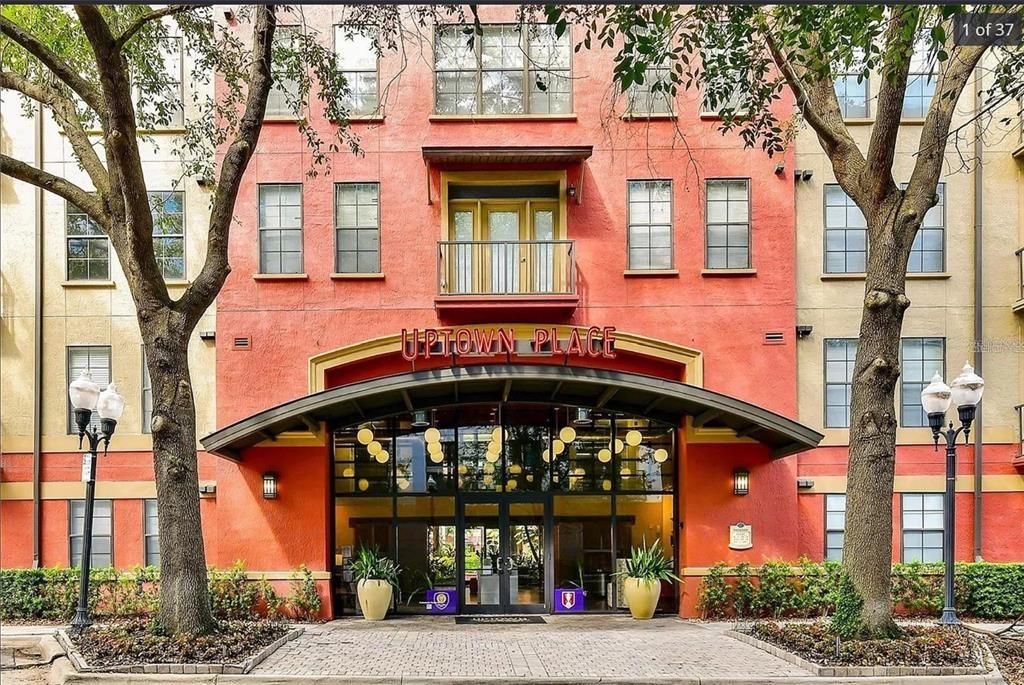 For Sale: $174,900 (1 beds, 1 baths, 562 Square Feet)