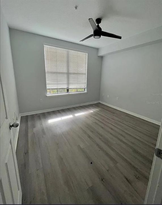 For Sale: $174,900 (1 beds, 1 baths, 562 Square Feet)