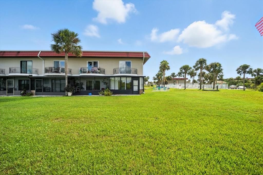 待售: $249,900 (2 贝兹, 2 浴室, 1184 平方英尺)