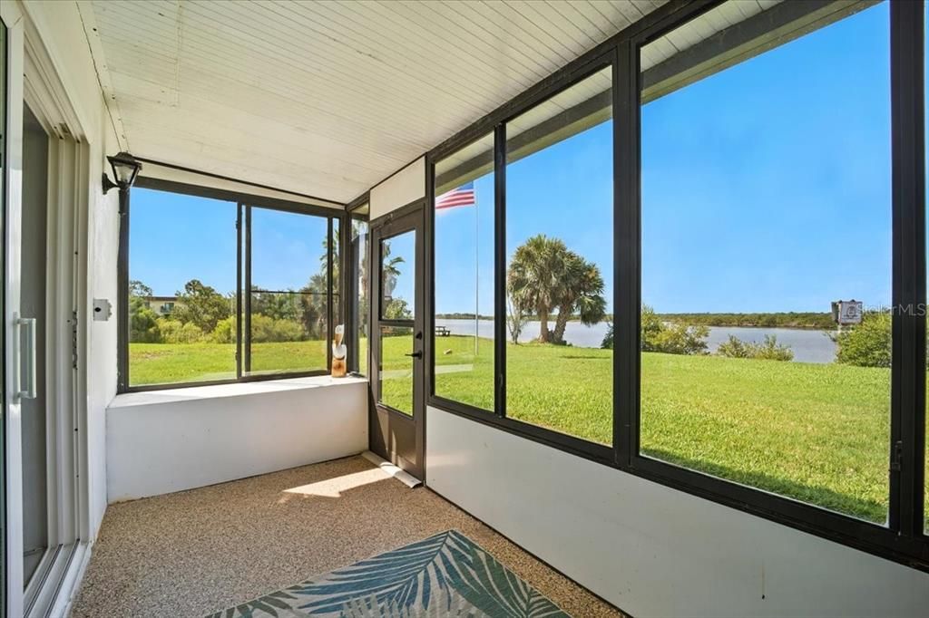 待售: $249,900 (2 贝兹, 2 浴室, 1184 平方英尺)