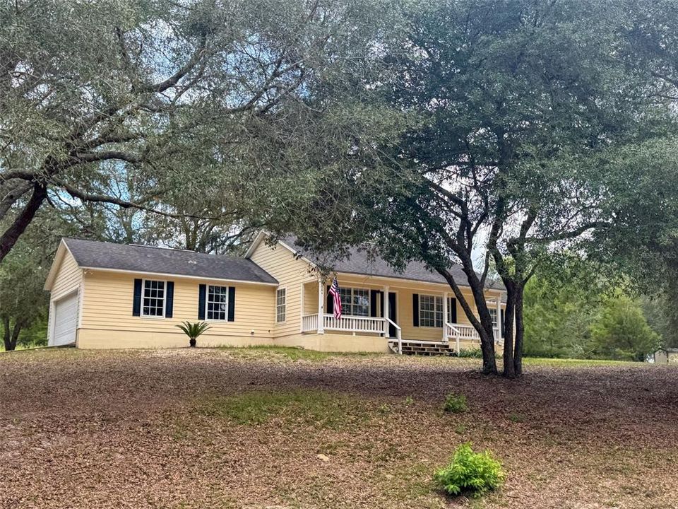 Недавно продано: $239,900 (3 спален, 2 ванн, 1242 Квадратных фут)