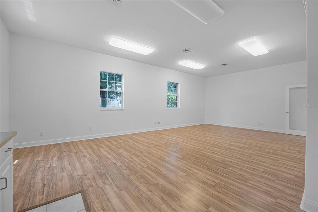 待售: $1,318,900 (0 贝兹, 0 浴室, 4796 平方英尺)