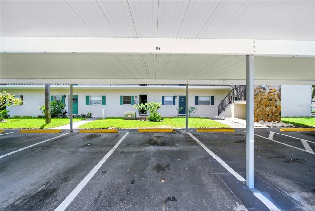 Activo con contrato: $155,000 (2 camas, 2 baños, 1150 Pies cuadrados)