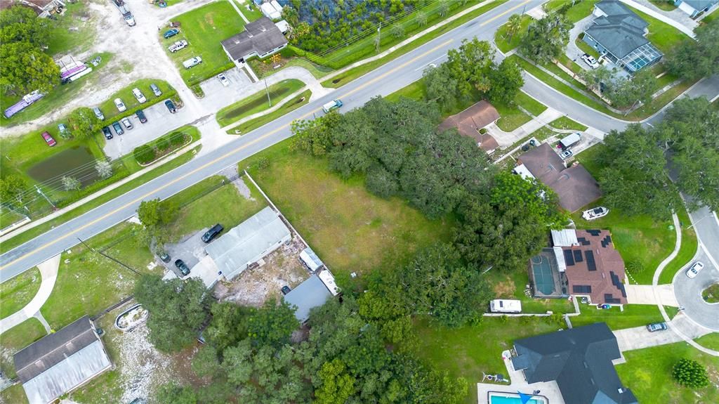 待售: $198,000 (0.51 acres)