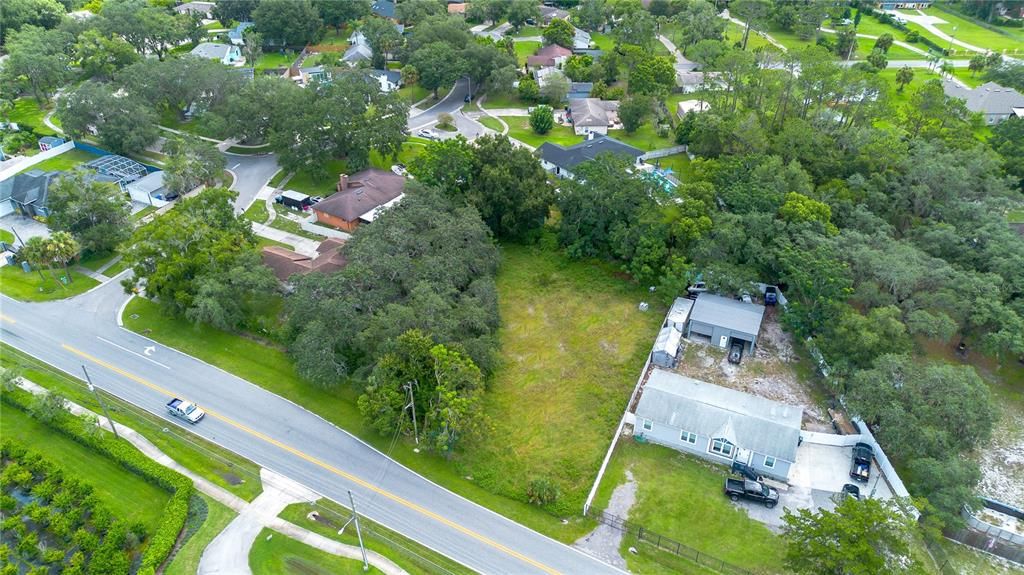 待售: $198,000 (0.51 acres)