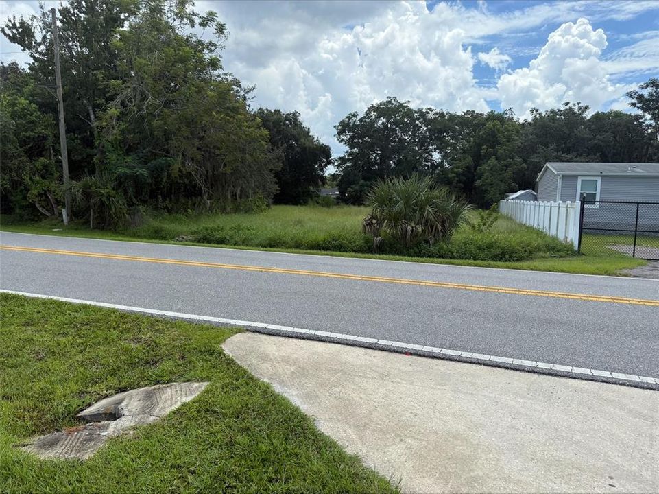 待售: $198,000 (0.51 acres)