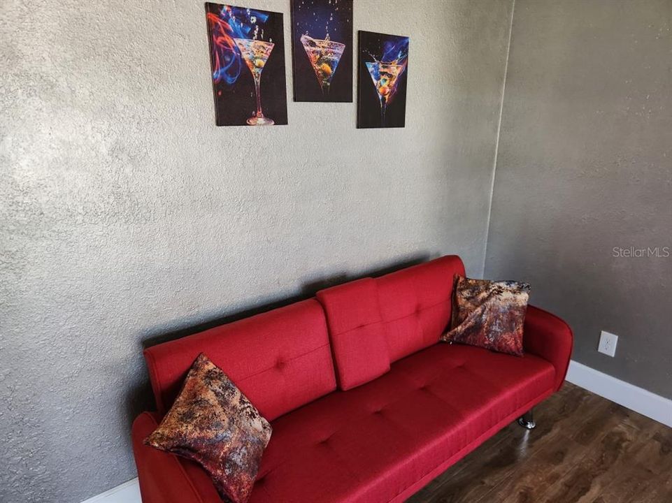 For Rent: $4,999 (4 beds, 2 baths, 2251 Square Feet)