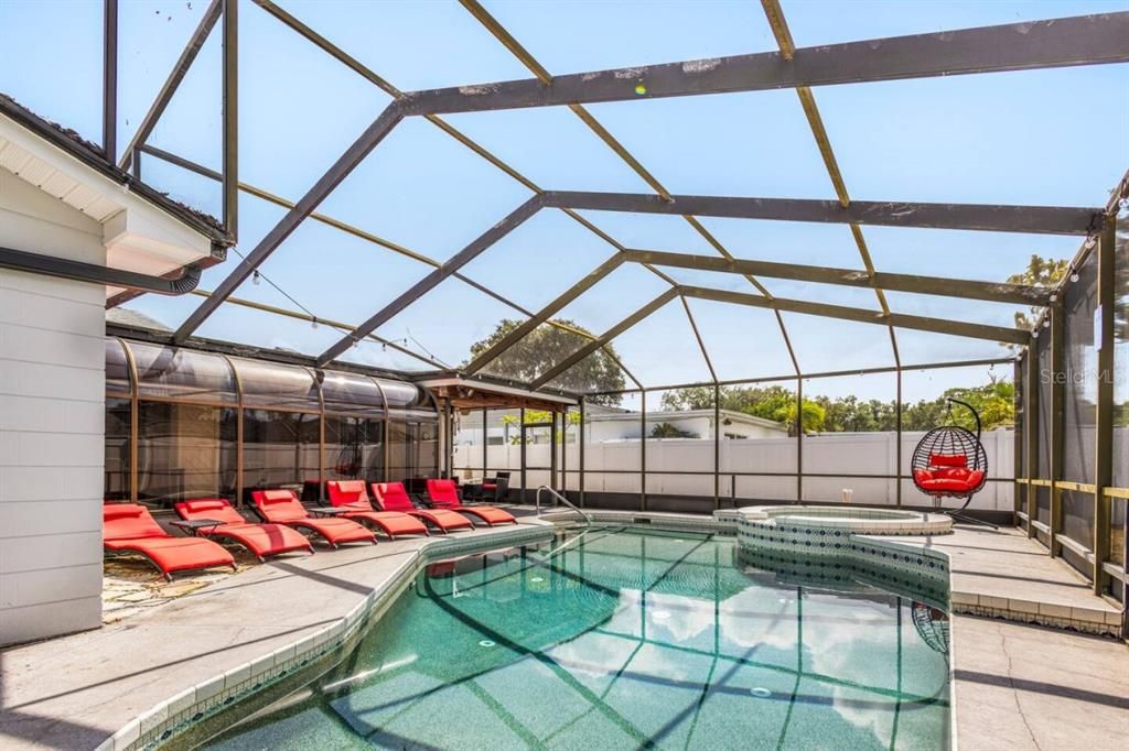 For Rent: $4,999 (4 beds, 2 baths, 2251 Square Feet)