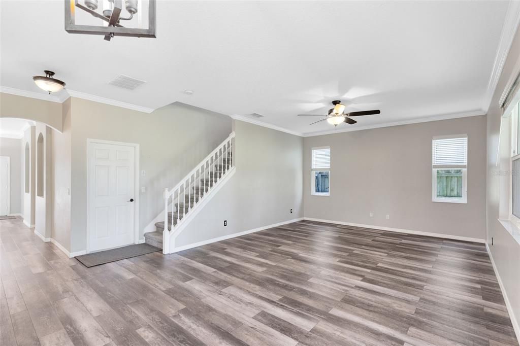 Active With Contract: $499,000 (4 beds, 3 baths, 2864 Square Feet)