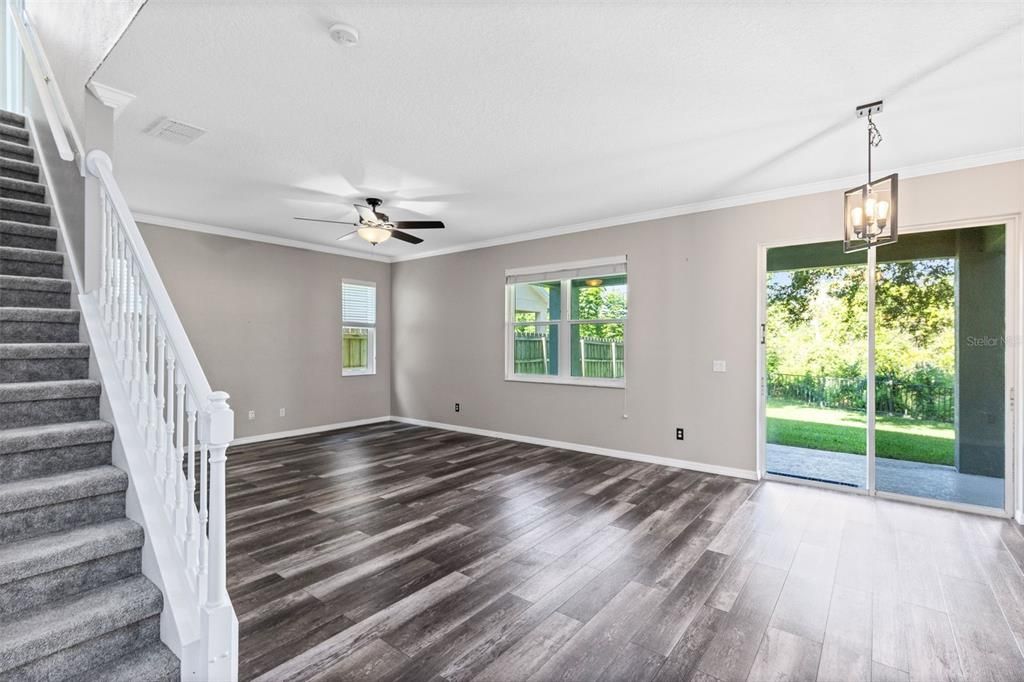 Active With Contract: $499,000 (4 beds, 3 baths, 2864 Square Feet)