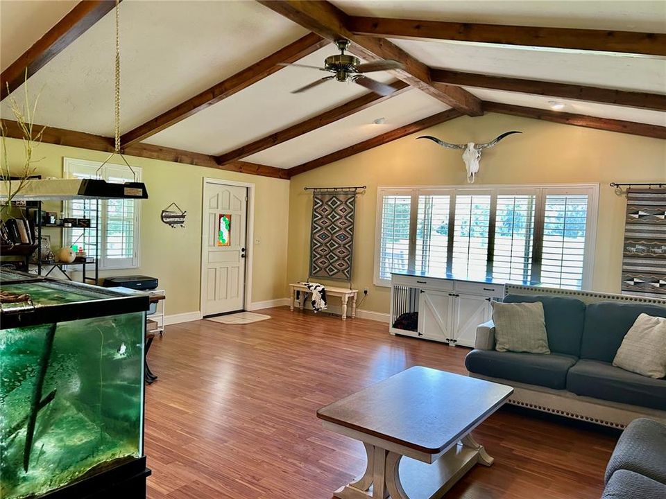 For Sale: $620,000 (3 beds, 2 baths, 2004 Square Feet)