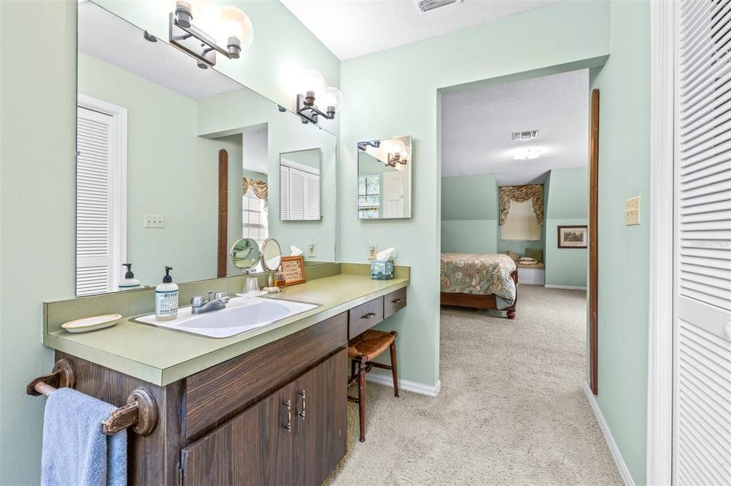 En Venta: $719,000 (4 camas, 3 baños, 2796 Pies cuadrados)