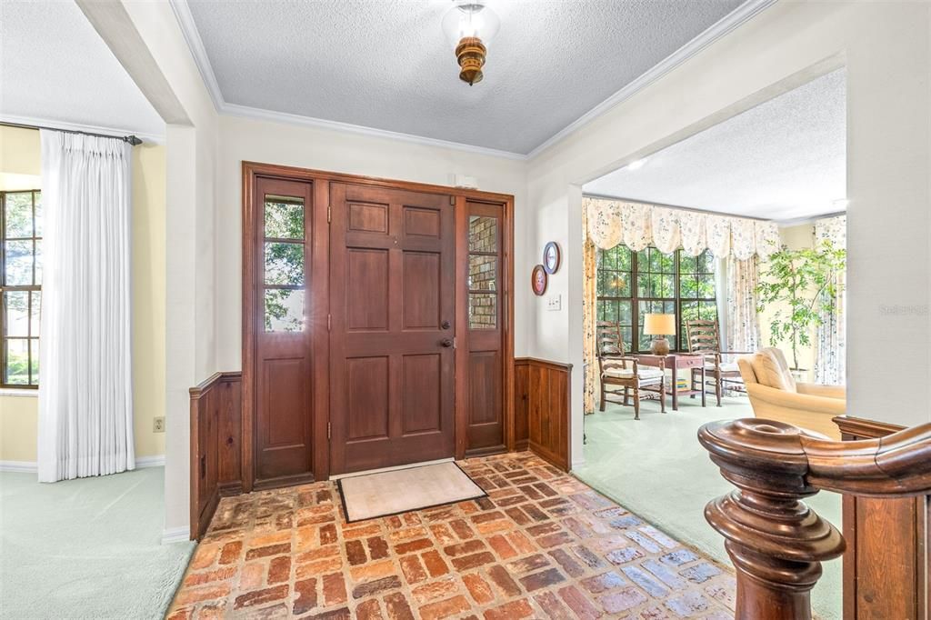 En Venta: $719,000 (4 camas, 3 baños, 2796 Pies cuadrados)