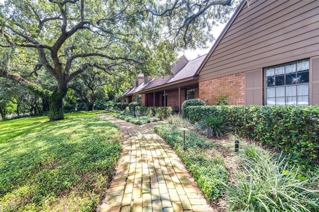 En Venta: $719,000 (4 camas, 3 baños, 2796 Pies cuadrados)