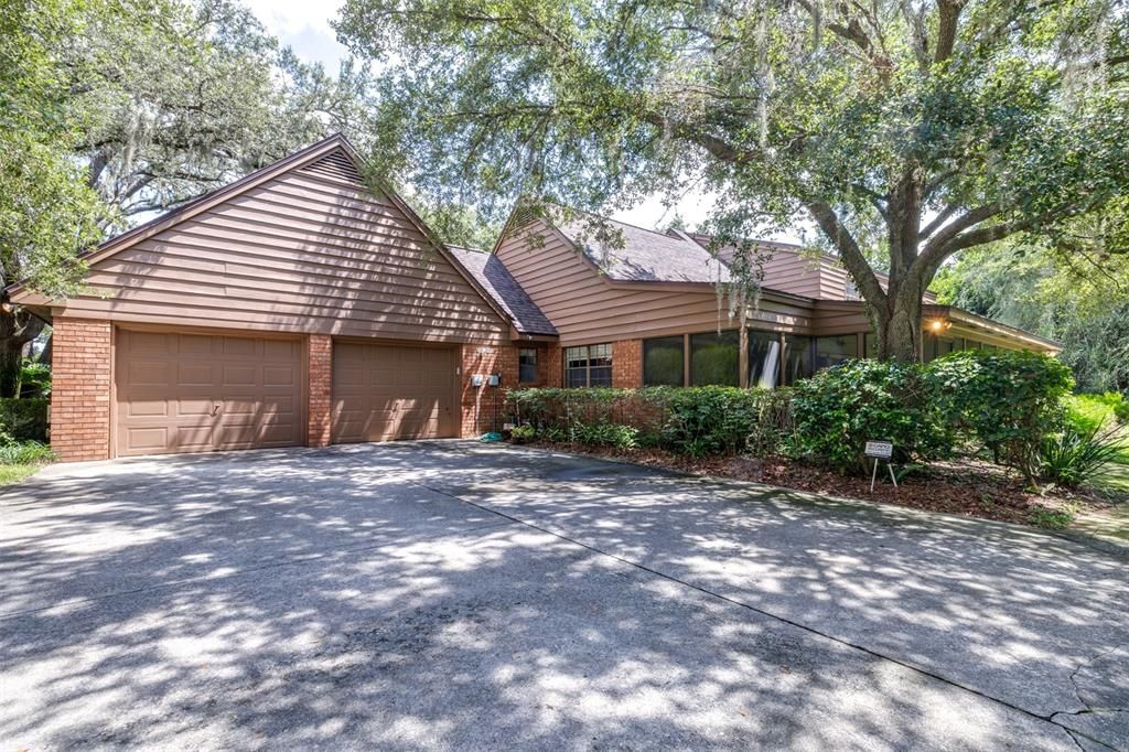 En Venta: $719,000 (4 camas, 3 baños, 2796 Pies cuadrados)