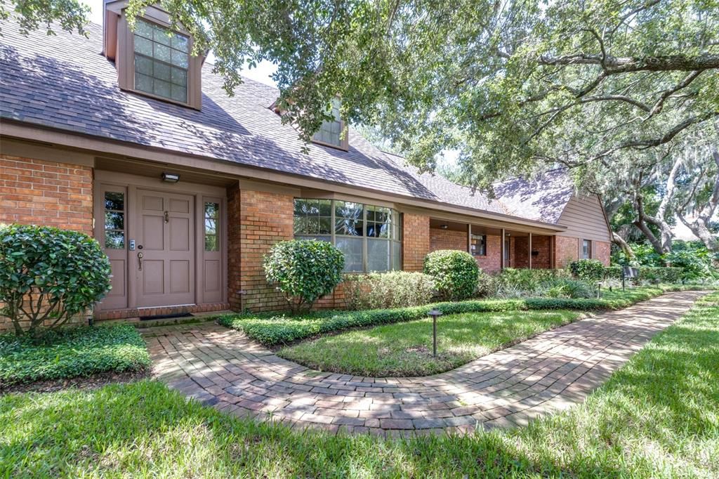 En Venta: $719,000 (4 camas, 3 baños, 2796 Pies cuadrados)