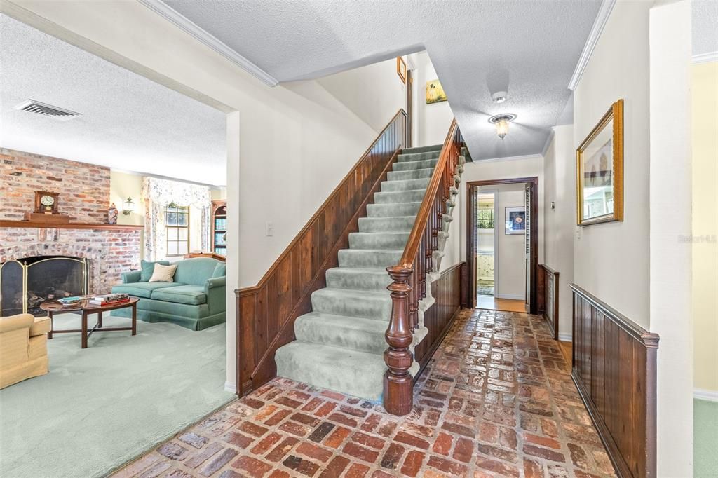 En Venta: $719,000 (4 camas, 3 baños, 2796 Pies cuadrados)