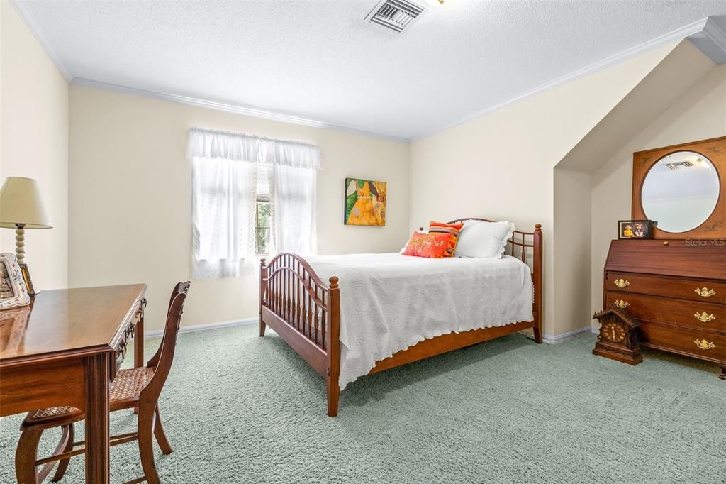 En Venta: $719,000 (4 camas, 3 baños, 2796 Pies cuadrados)