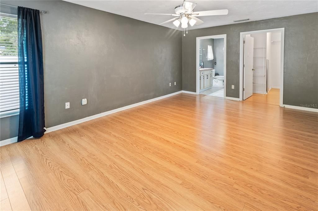 待售: $327,000 (3 贝兹, 2 浴室, 1773 平方英尺)