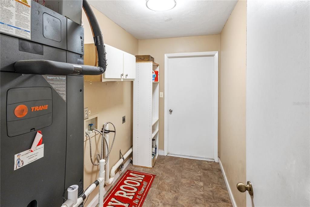 待售: $327,000 (3 贝兹, 2 浴室, 1773 平方英尺)