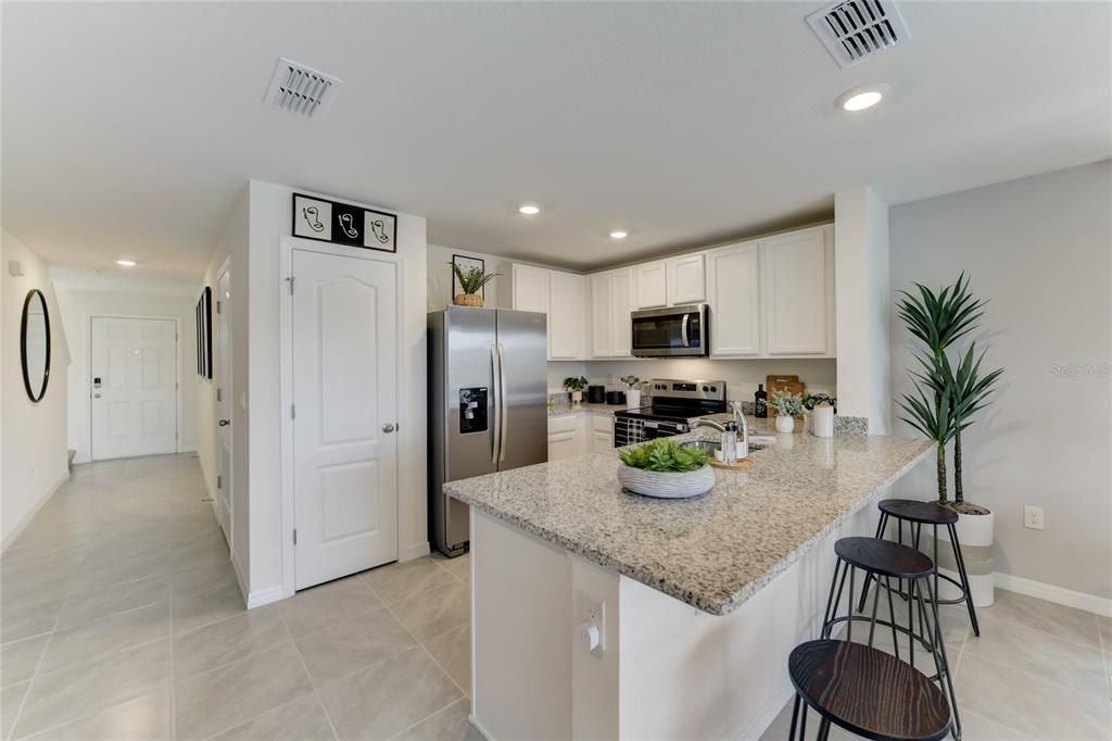 For Sale: $319,990 (3 beds, 2 baths, 1463 Square Feet)