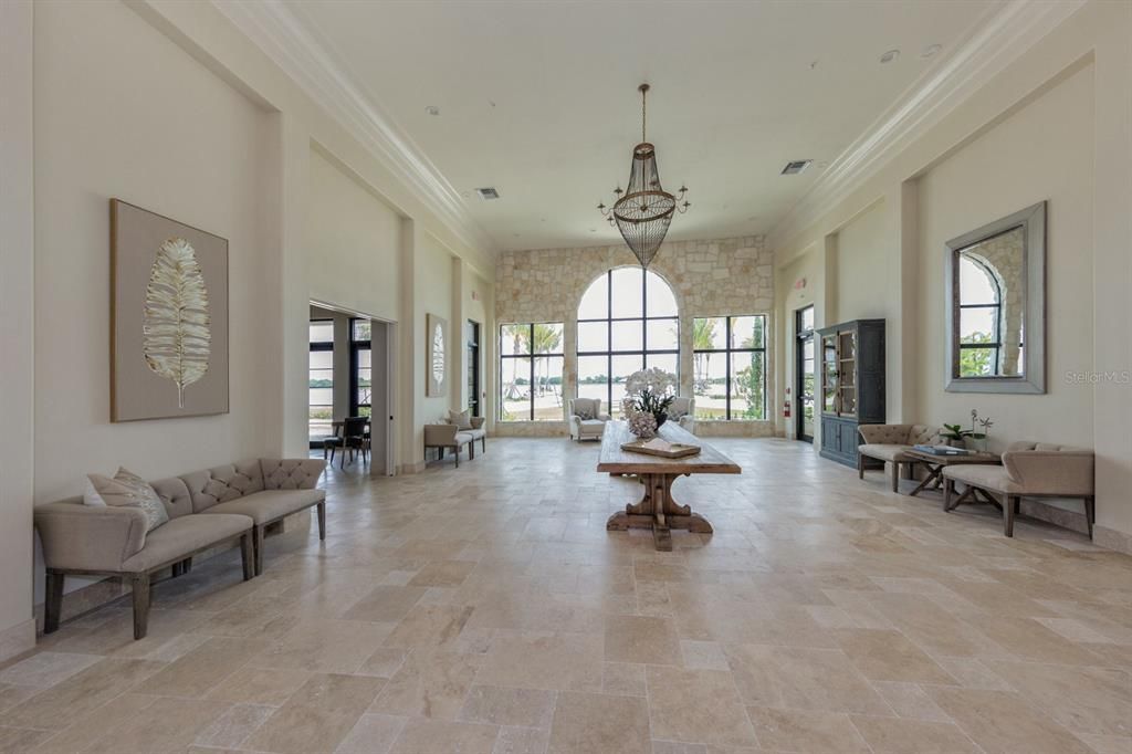 For Sale: $295,000 (2 beds, 2 baths, 1398 Square Feet)