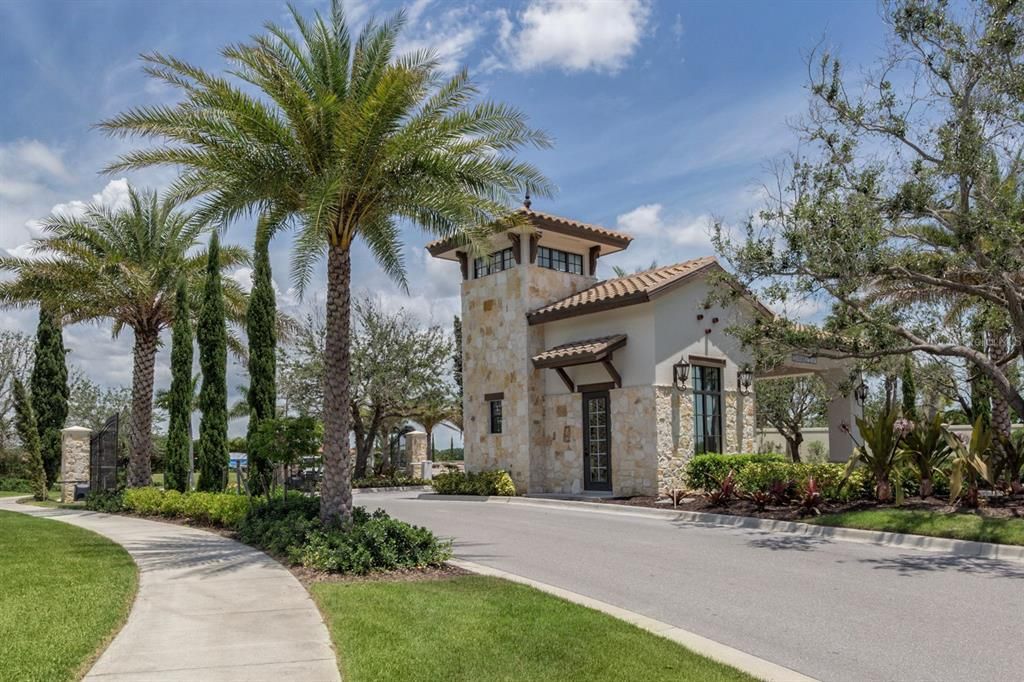 For Sale: $295,000 (2 beds, 2 baths, 1398 Square Feet)