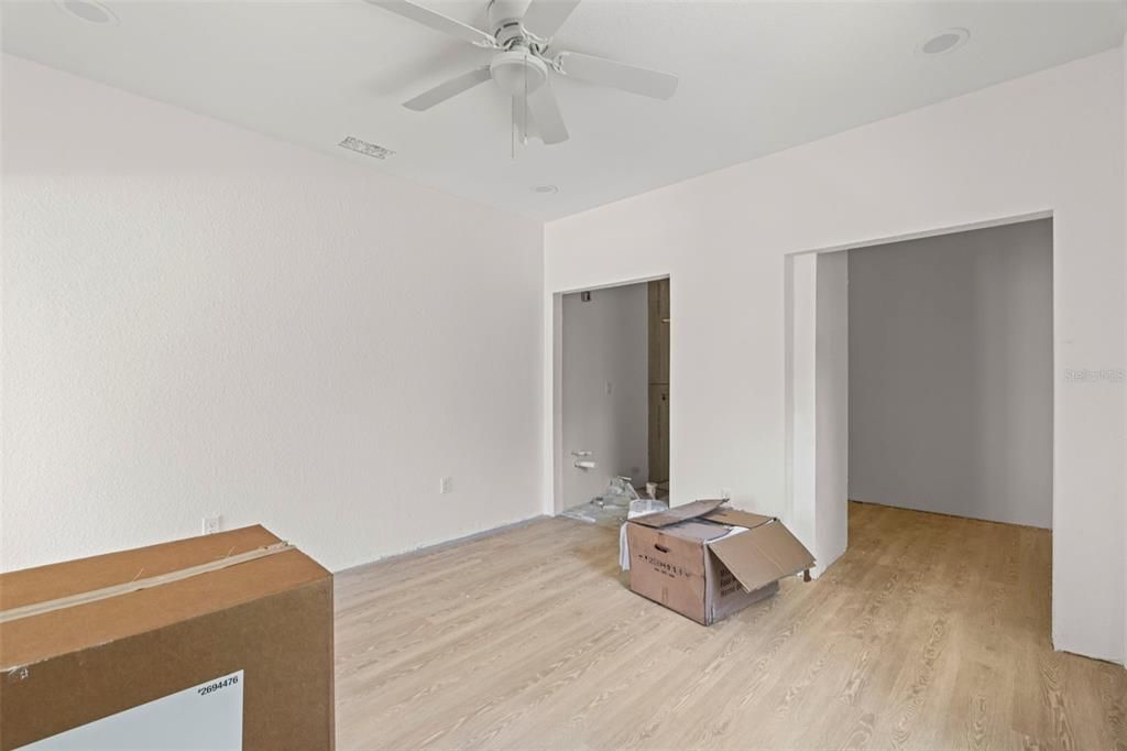 На продажу: $260,000 (3 спален, 2 ванн, 1537 Квадратных фут)