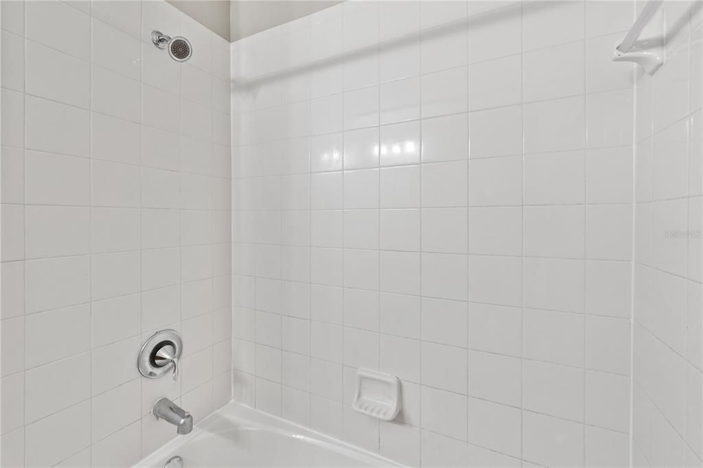 Active With Contract: $2,295 (4 beds, 2 baths, 2550 Square Feet)