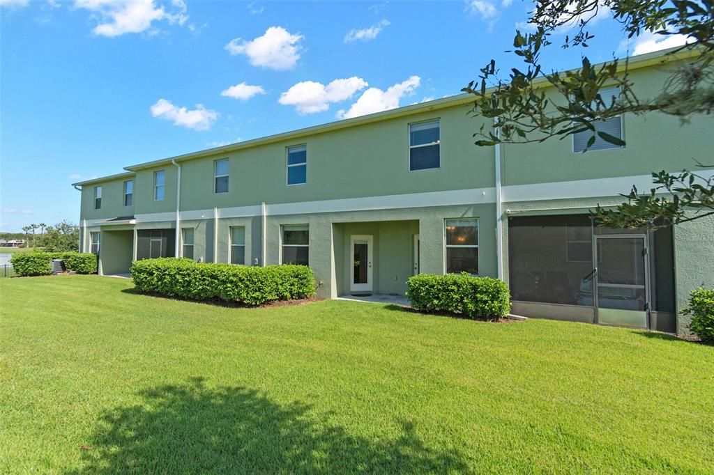 Active With Contract: $2,295 (4 beds, 2 baths, 2550 Square Feet)