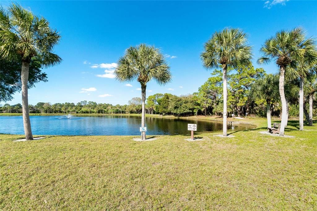 Active With Contract: $198,000 (2 beds, 2 baths, 1250 Square Feet)