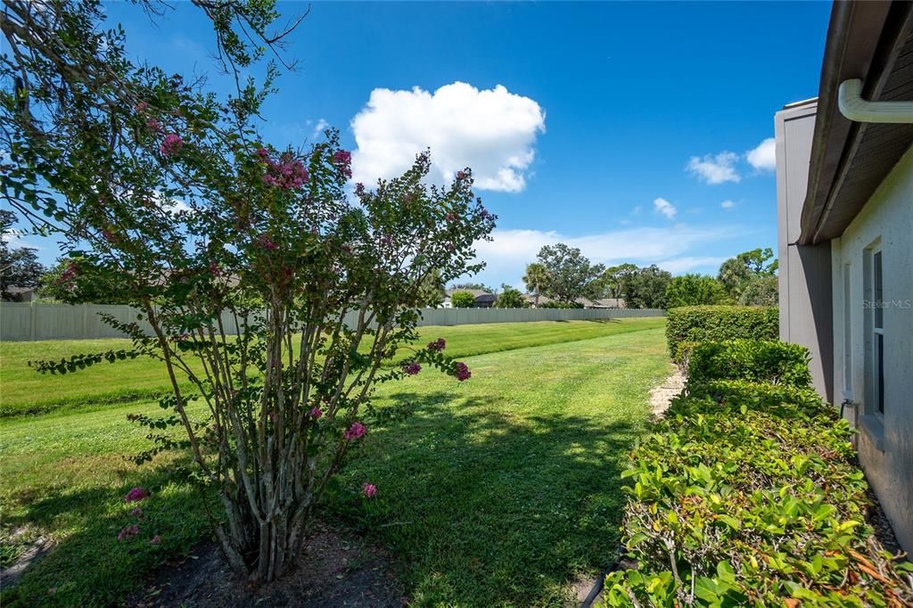 Active With Contract: $198,000 (2 beds, 2 baths, 1250 Square Feet)