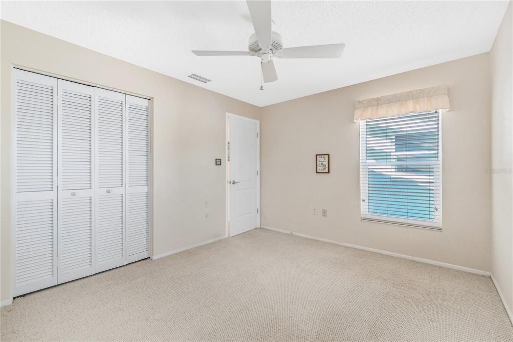 Active With Contract: $198,000 (2 beds, 2 baths, 1250 Square Feet)