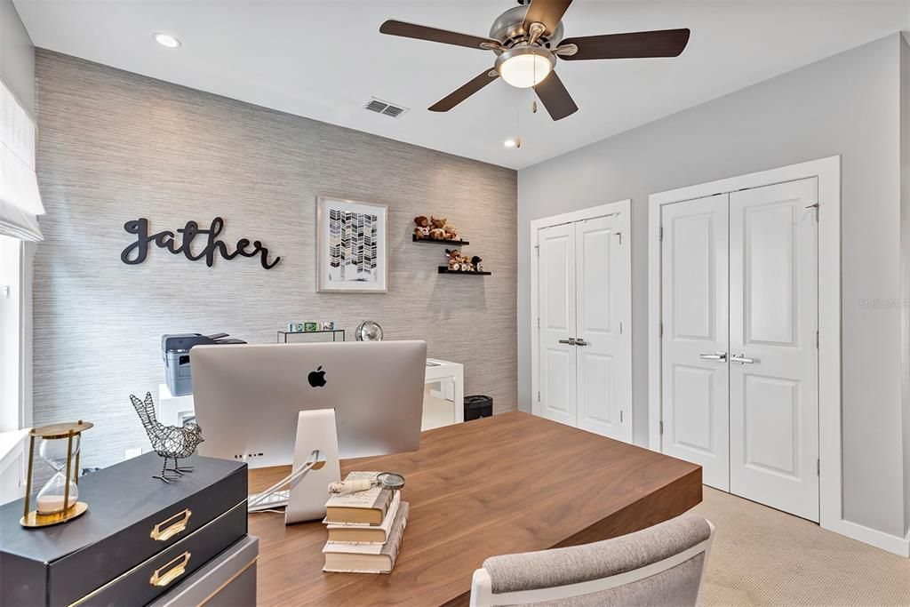 合同活跃: $1,129,000 (5 贝兹, 4 浴室, 3616 平方英尺)