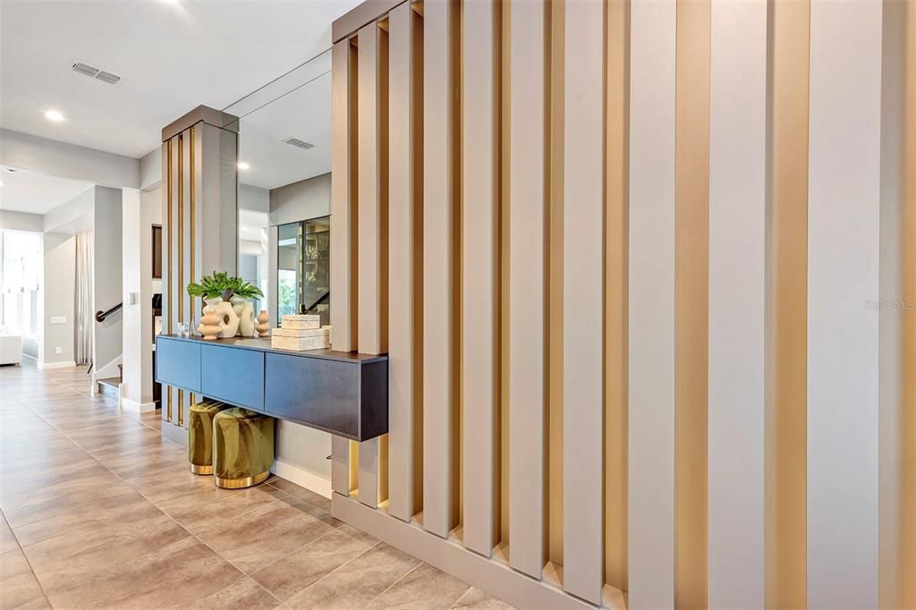 合同活跃: $1,129,000 (5 贝兹, 4 浴室, 3616 平方英尺)