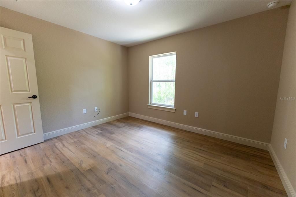 Activo con contrato: $299,900 (3 camas, 2 baños, 1936 Pies cuadrados)