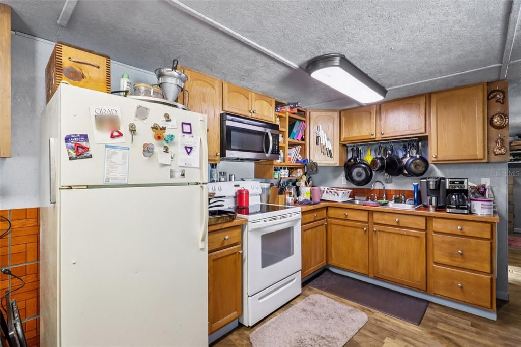 En Venta: $89,900 (2 camas, 1 baños, 732 Pies cuadrados)