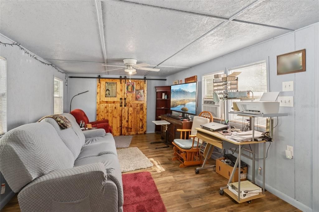 En Venta: $89,900 (2 camas, 1 baños, 732 Pies cuadrados)