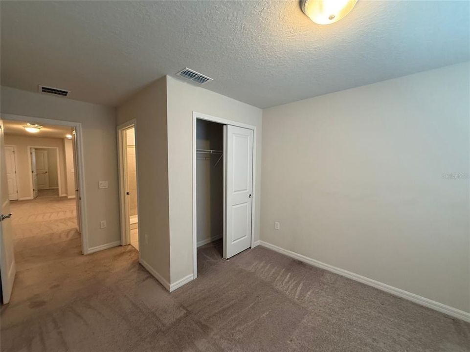 En Venta: $419,000 (5 camas, 4 baños, 2283 Pies cuadrados)