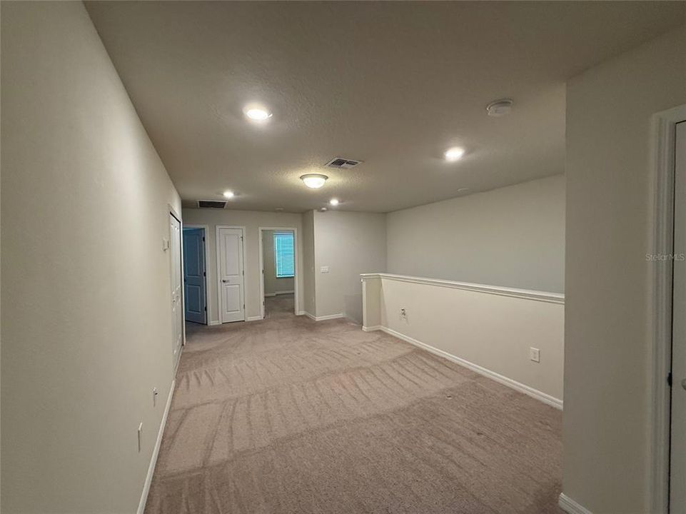 En Venta: $419,000 (5 camas, 4 baños, 2283 Pies cuadrados)