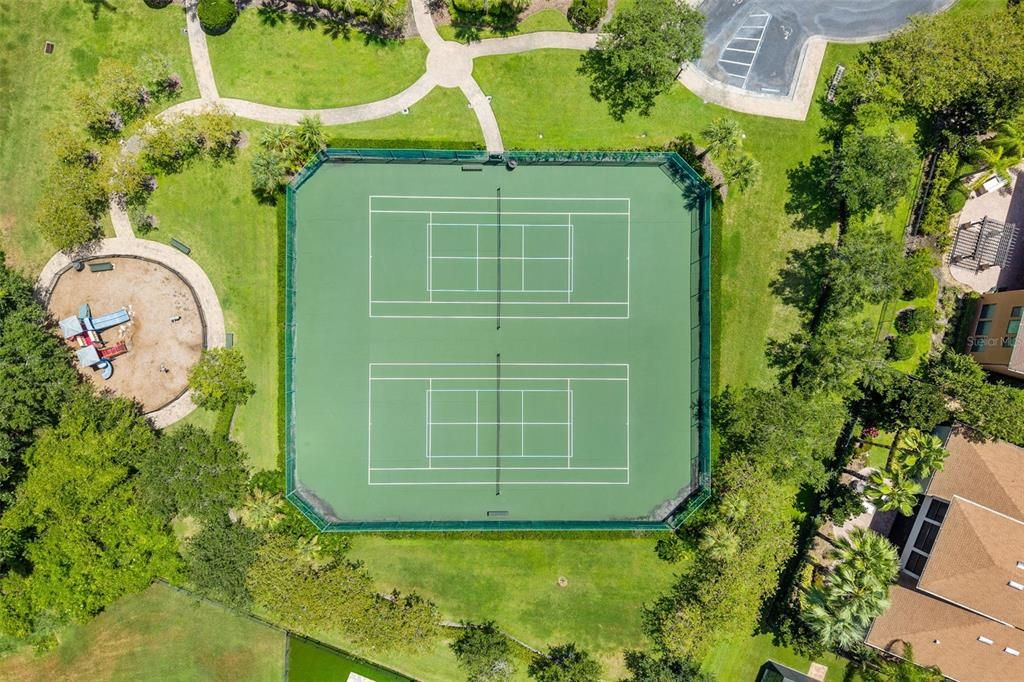 Activo con contrato: $749,900 (5 camas, 4 baños, 4258 Pies cuadrados)