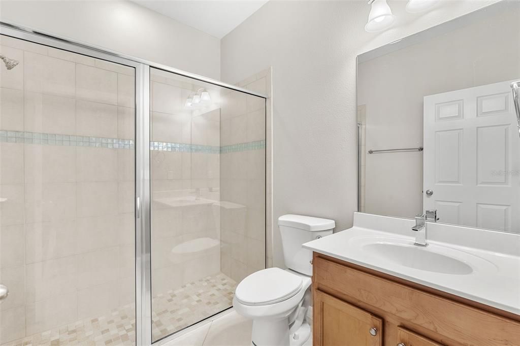 Activo con contrato: $749,900 (5 camas, 4 baños, 4258 Pies cuadrados)