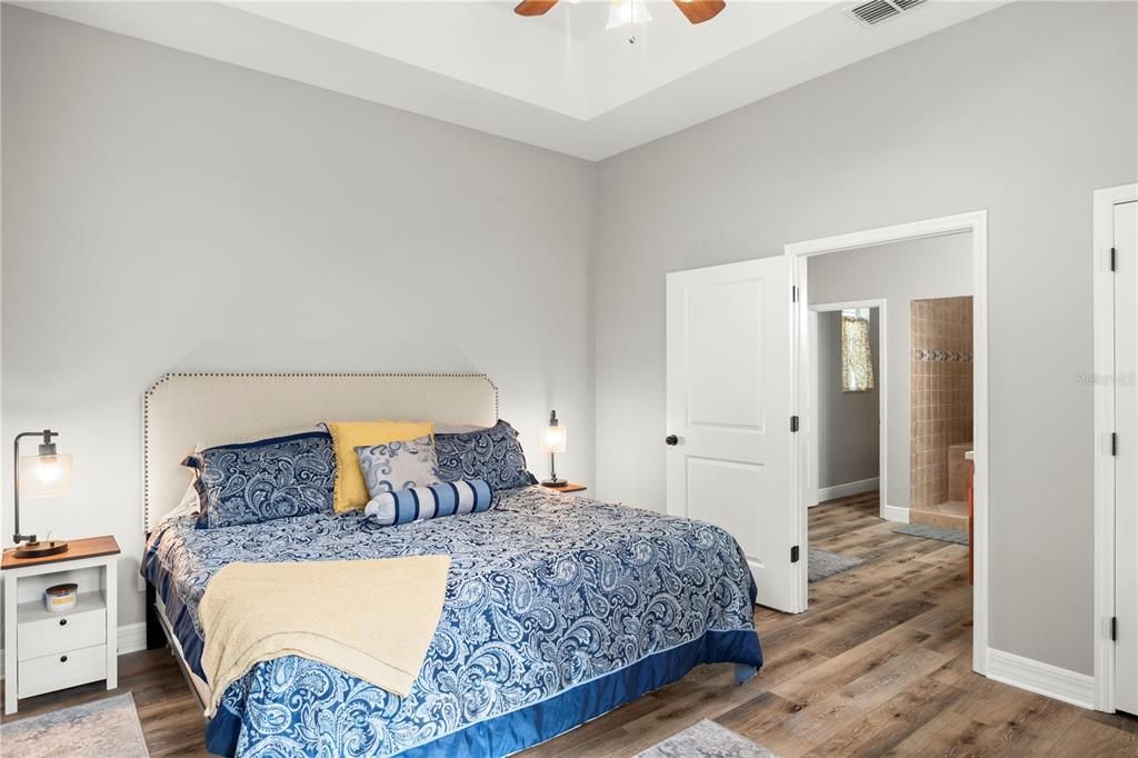 For Sale: $549,000 (3 beds, 3 baths, 2793 Square Feet)