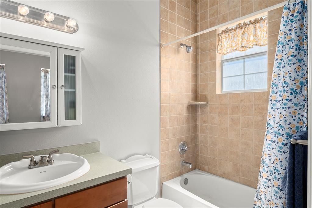 For Sale: $549,000 (3 beds, 3 baths, 2793 Square Feet)