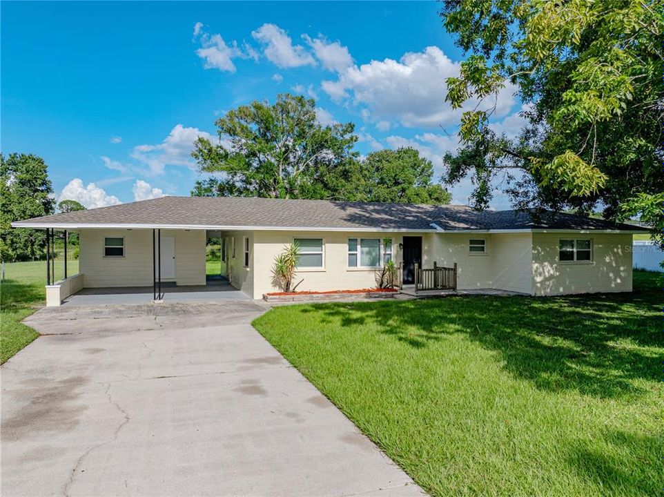 Под контрактом: $344,900 (3 спален, 2 ванн, 1777 Квадратных фут)